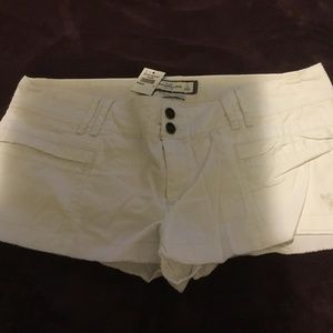 Abercrombie white cotton shorts sz 8